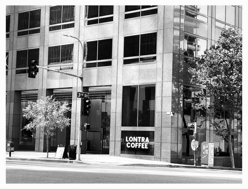Lontra Coffee - Photo 2