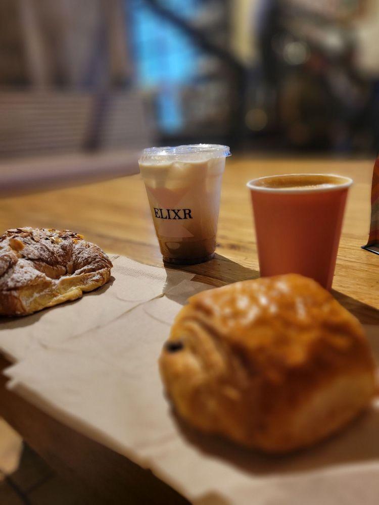 Elixr Coffee Roasters - Photo 3