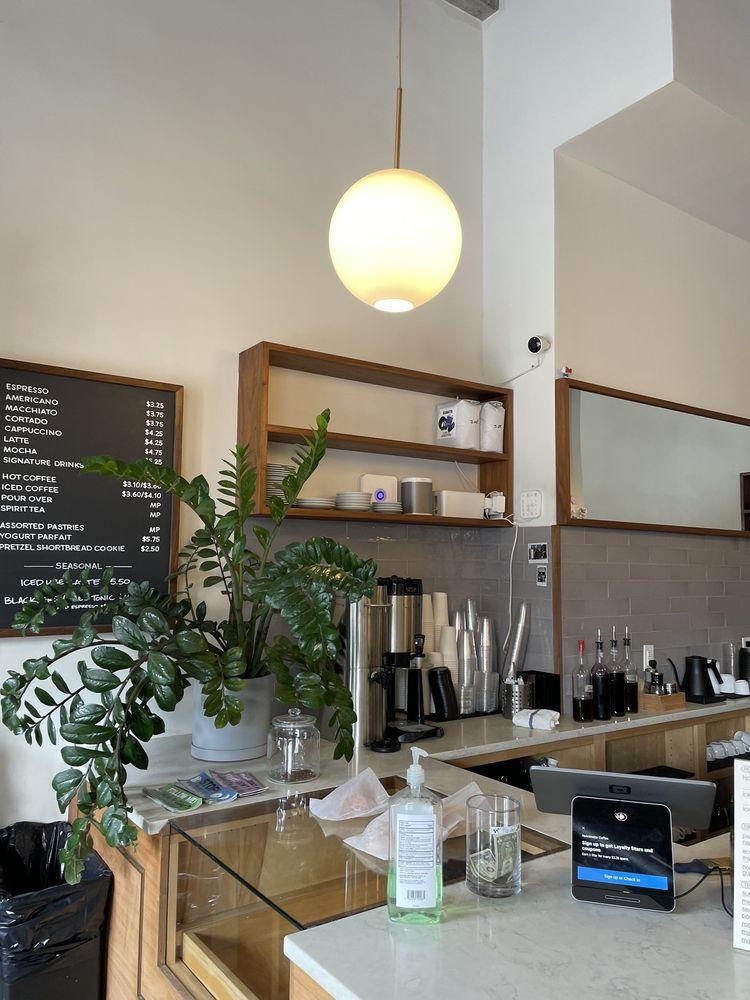 Reanimator Coffee - Photo 3
