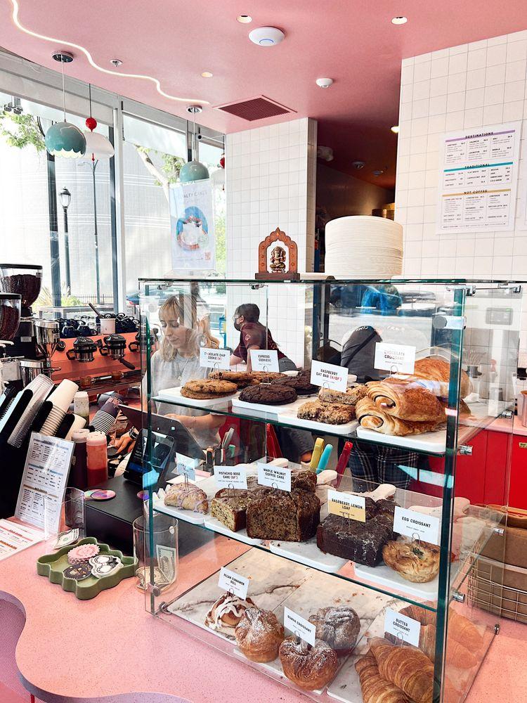 Voyager Craft Coffee - Photo 3