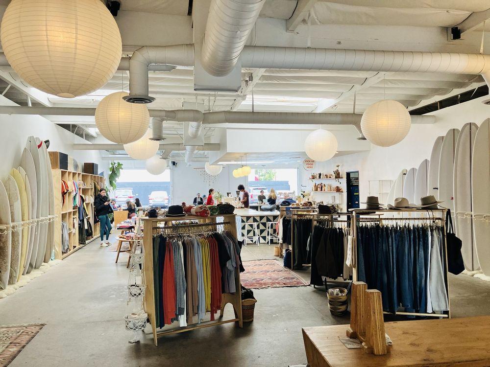 Daydream Surf Shop - Photo 2