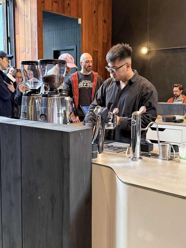 Hedge Coffee - Photo 2