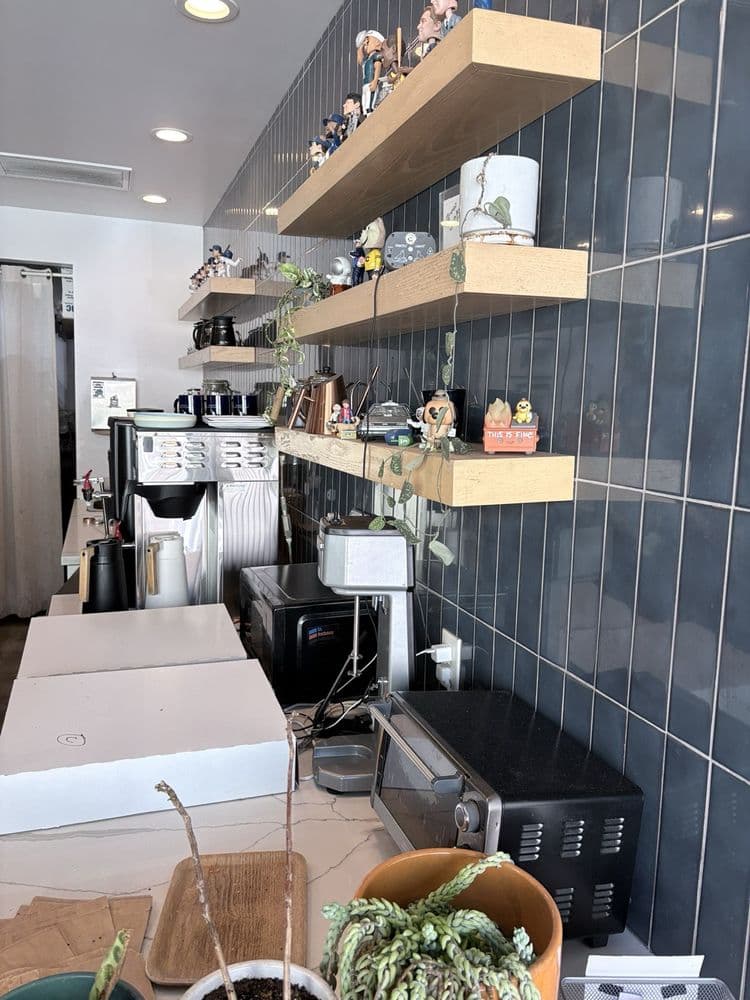 Constellation Coffee - Photo 3