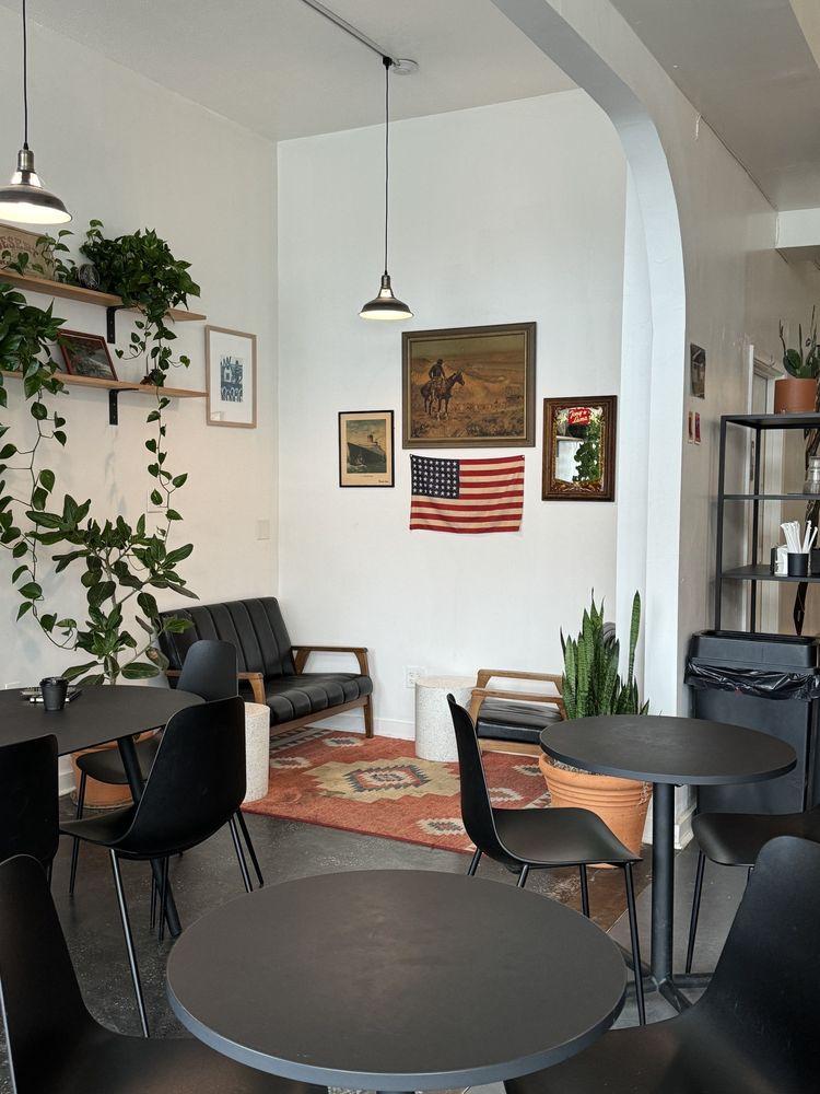 Wayward Coffee Co - Photo 3