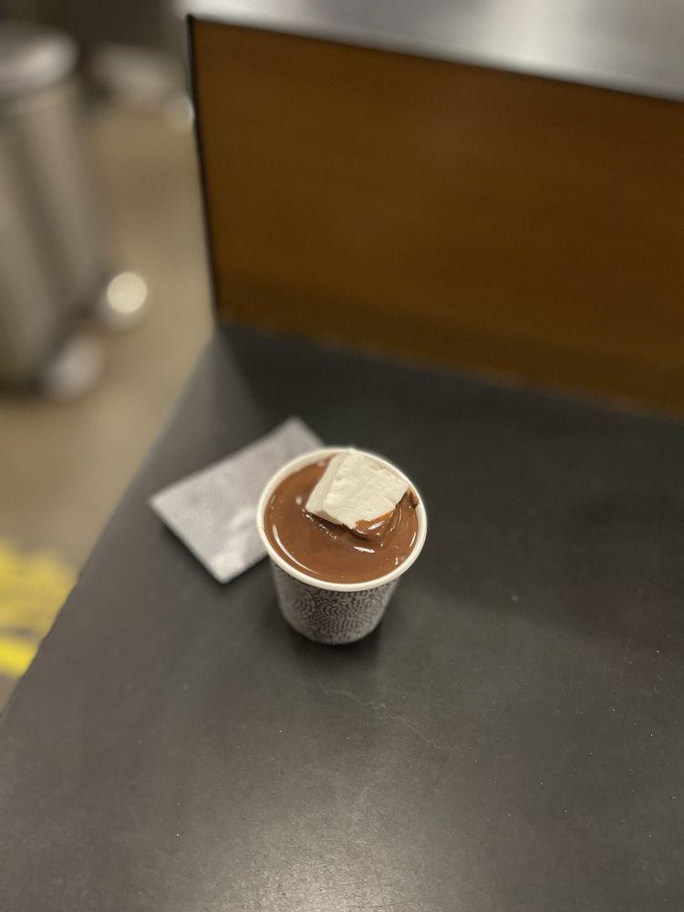 Dandelion Chocolate - Photo 1