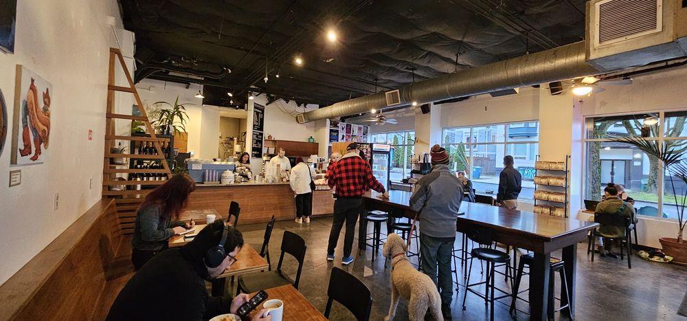 Broadcast Coffee Roasters - Photo 2
