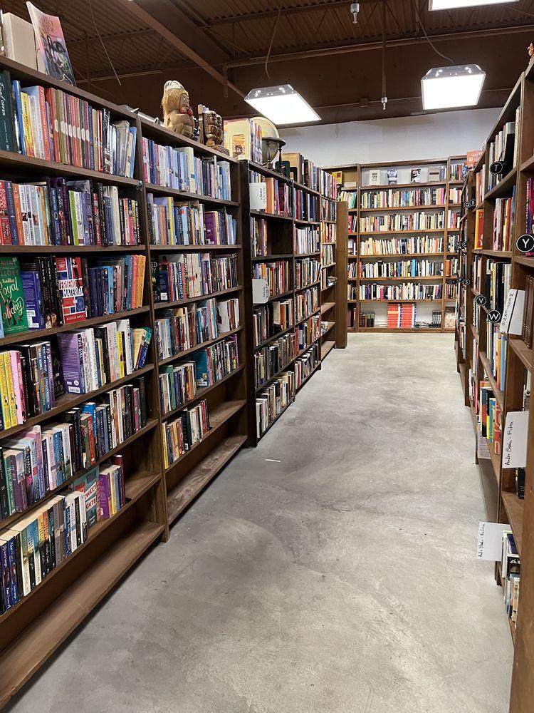 Mojo Books & Records - Photo 1