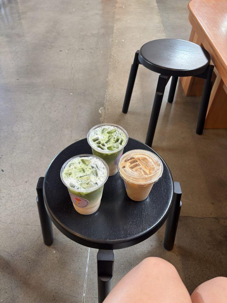 Roseline Coffee - Photo 3