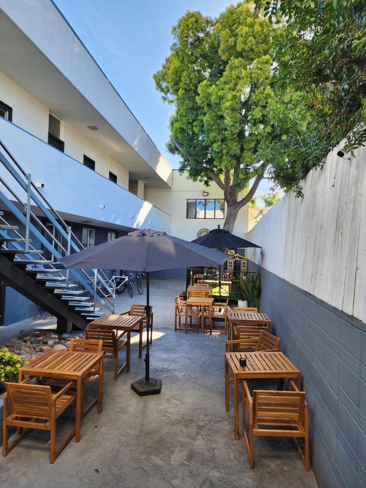 James Coffee - Photo 2